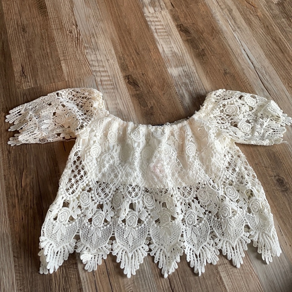 Crop top